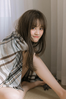 乳此多娇